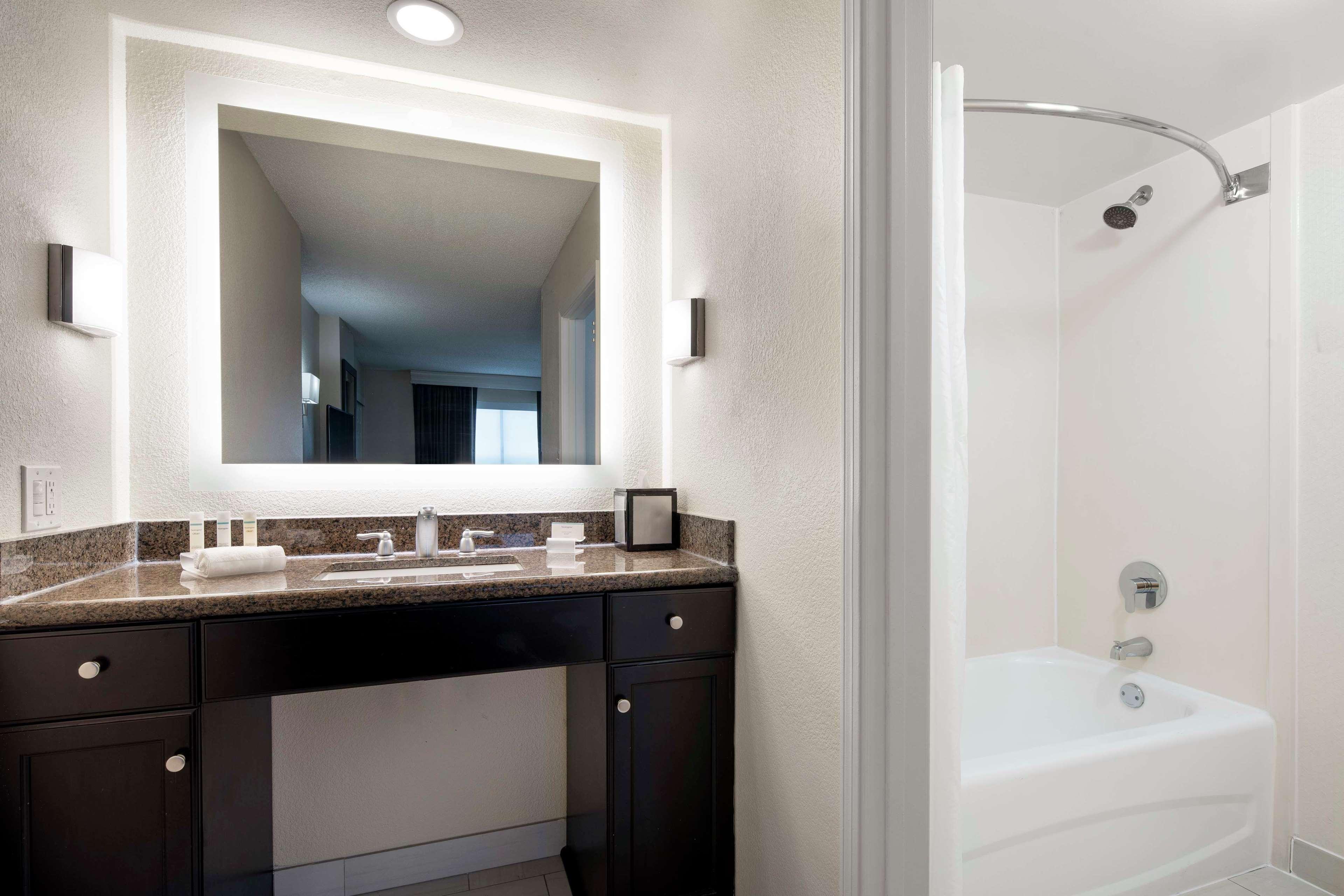 Homewood Suites By Hilton-Anaheim Garden Grove Exterior photo