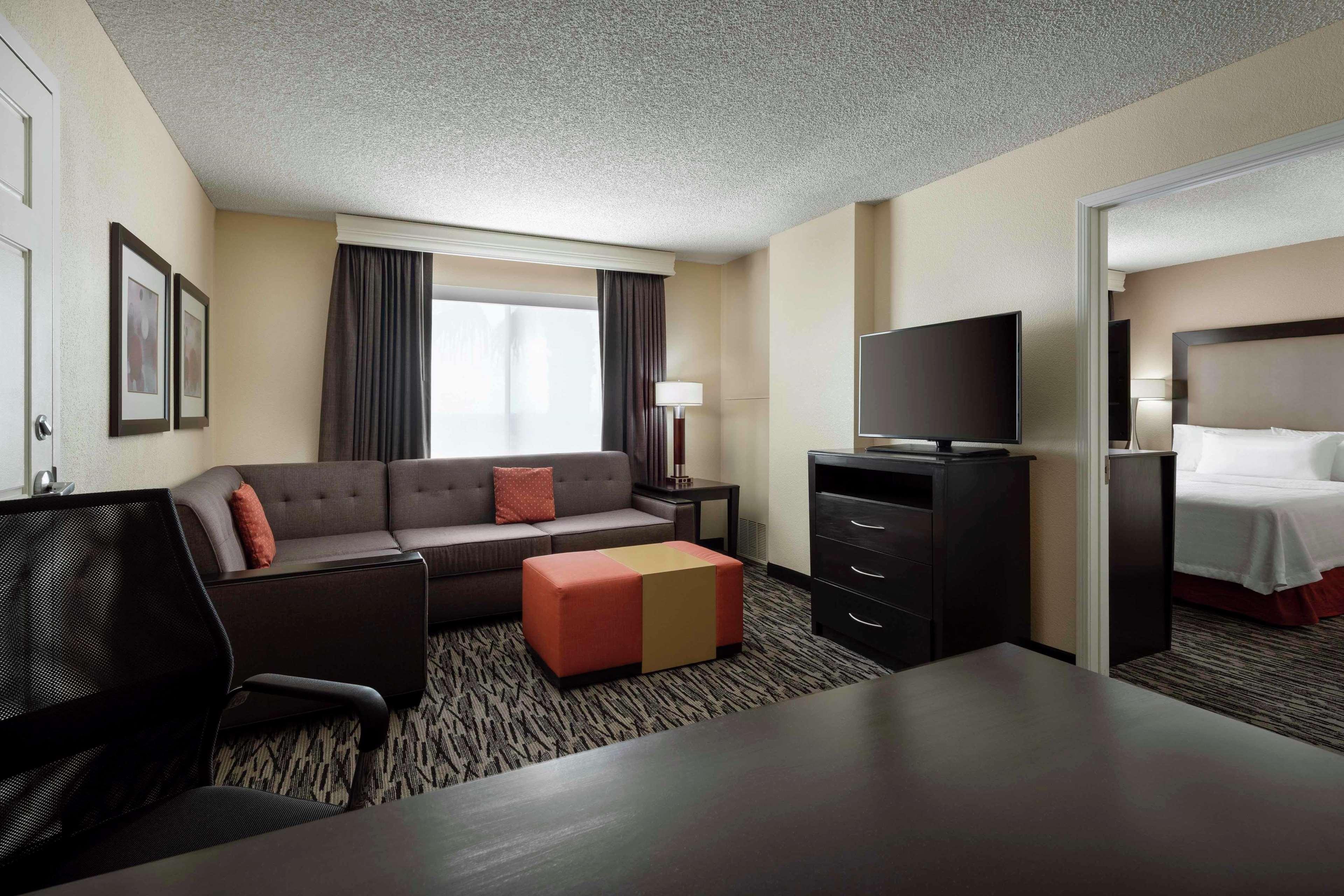 Homewood Suites By Hilton-Anaheim Garden Grove Exterior photo