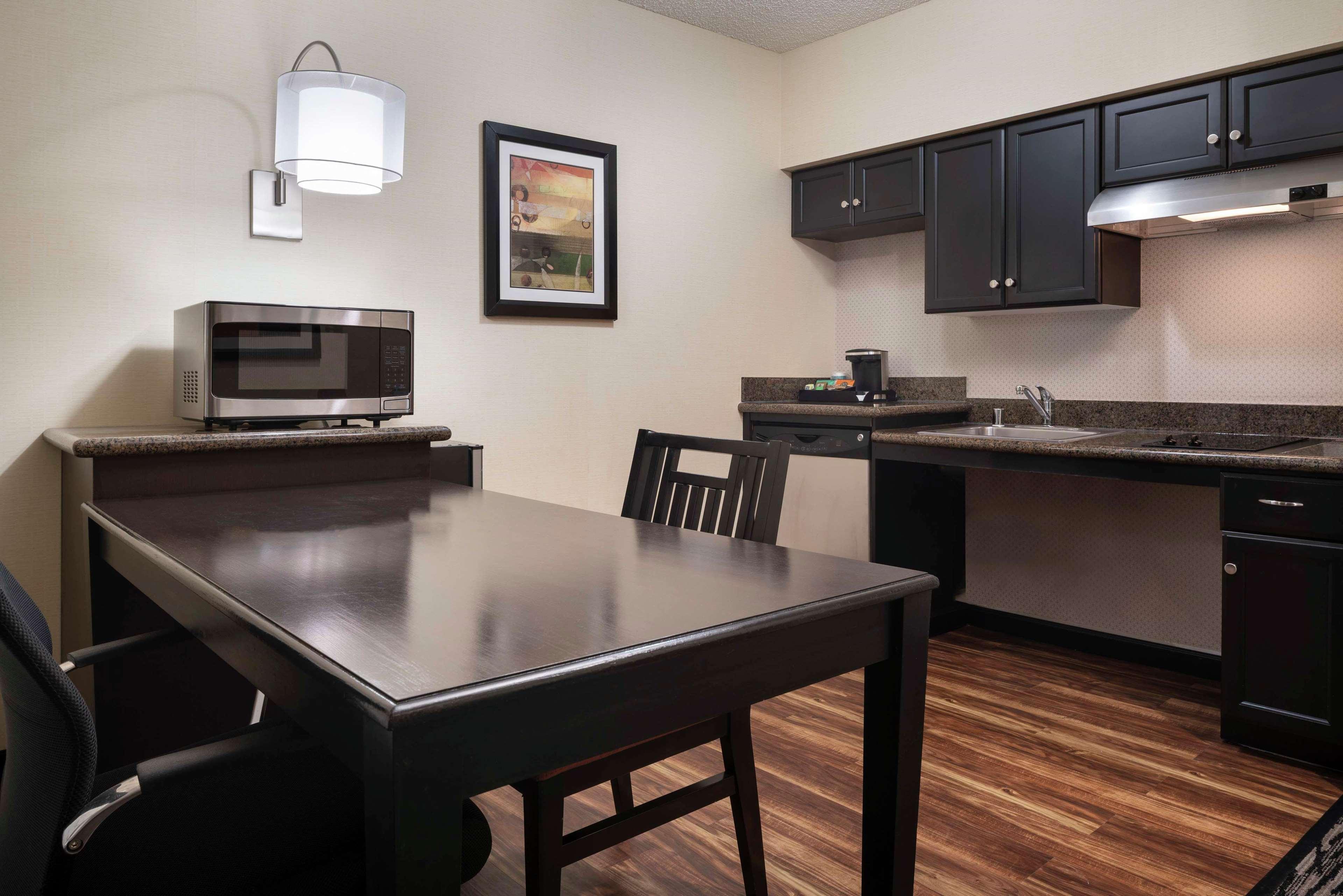 Homewood Suites By Hilton-Anaheim Garden Grove Exterior photo